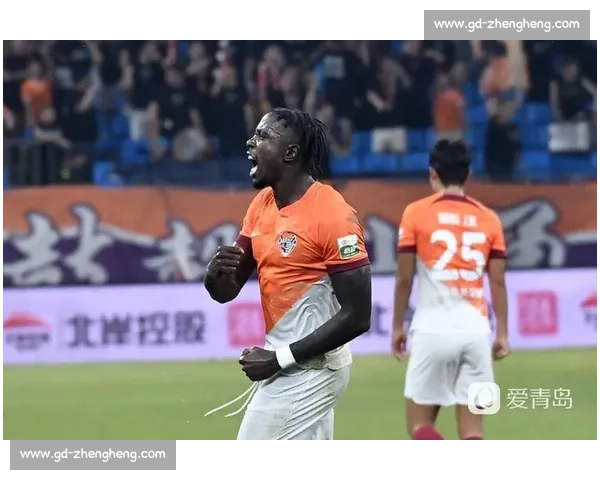 海牛中场核心萨里奇伤愈归队 恢复合练剑指保级关键战